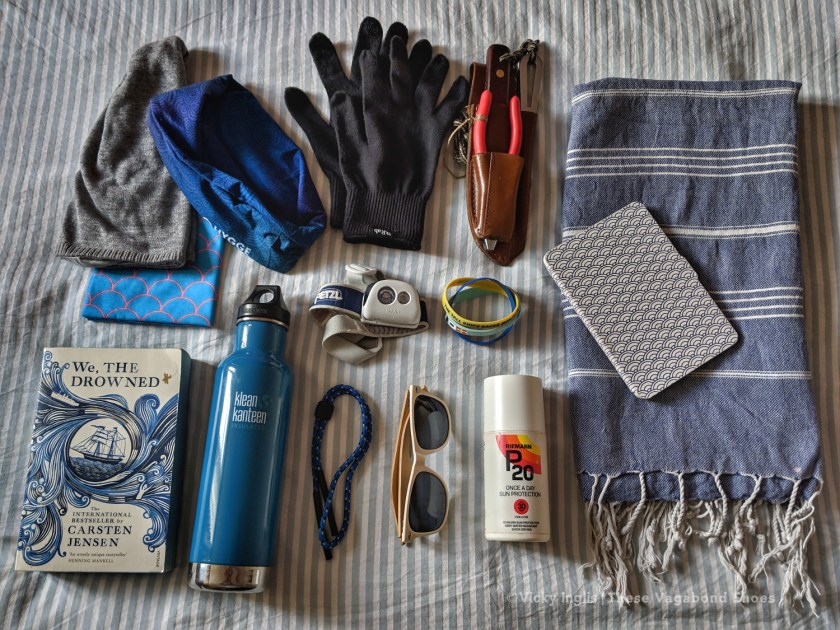 sailing_flatlay_4_small
